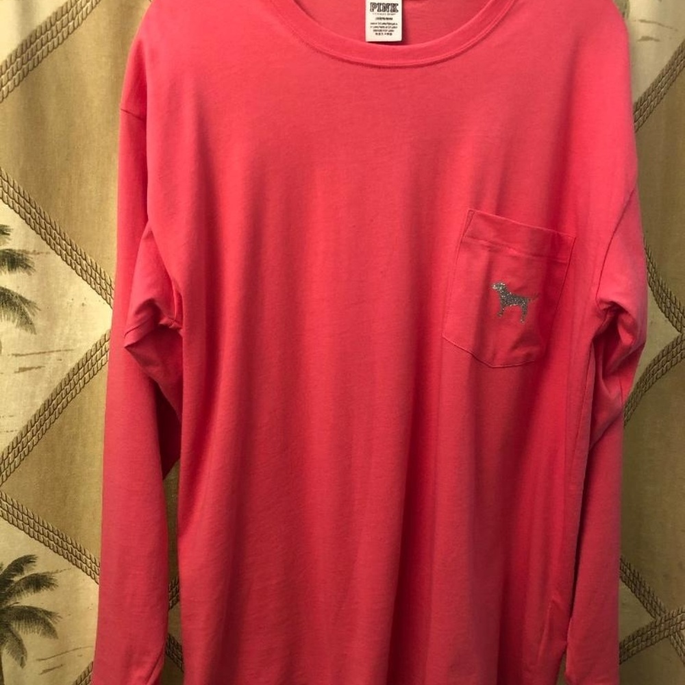 Victoria Secret / Pink T Shirt With Bling Large